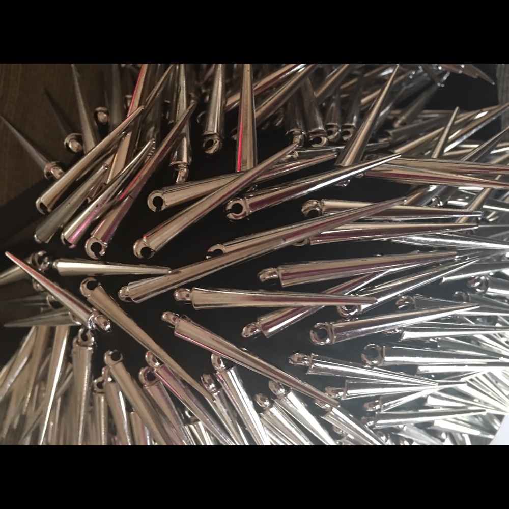 Spiked Bra - Picture 3 of 4